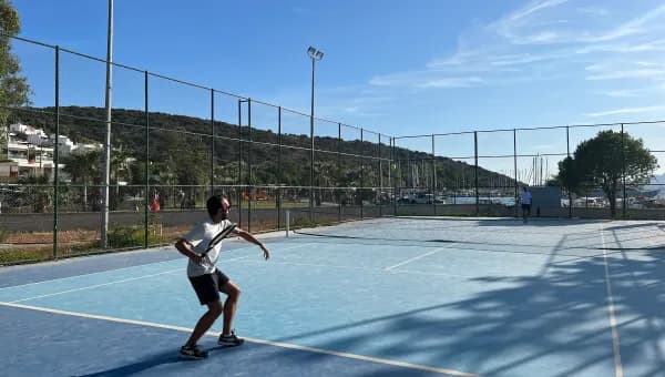 Bitez Public Courts photo 1